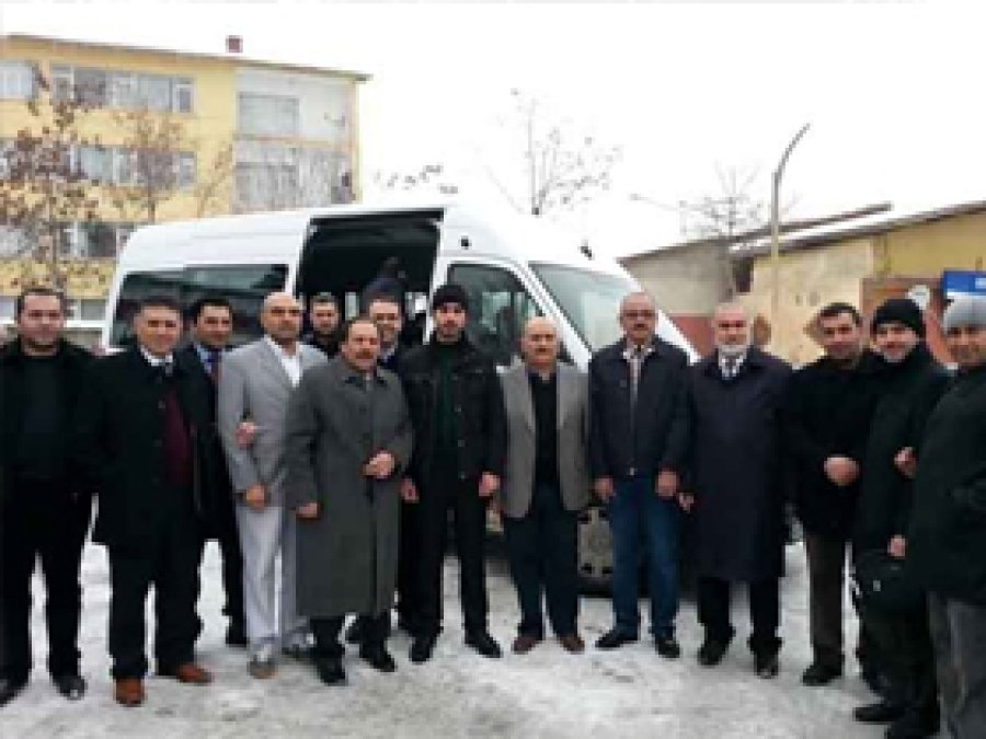 Umre ziyaretçisi kutsal topraklara uğurlandı