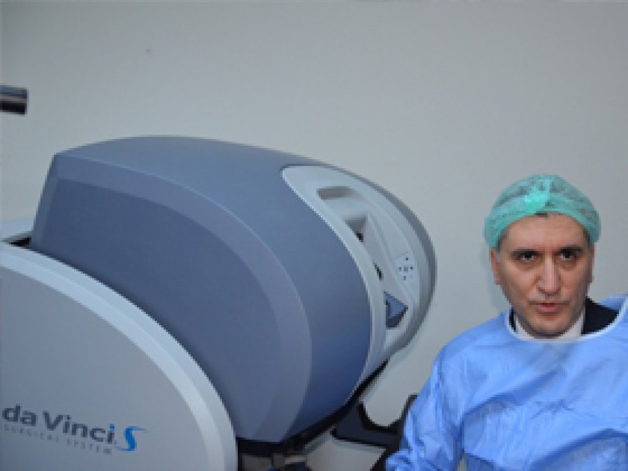 Robotik Cerrahi Sistemi hizmete girdi