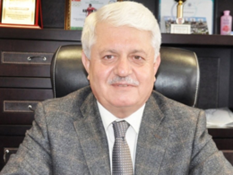 Bitlis ağız ve diş sağlı başhekimi istifa etti