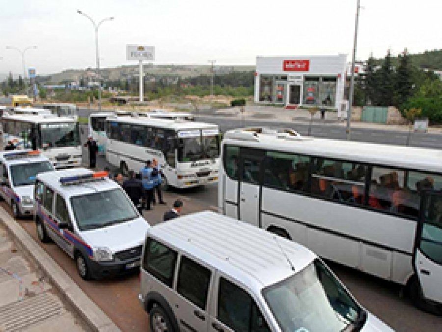 Antep'te işçi servisi araçları düzenlemesi