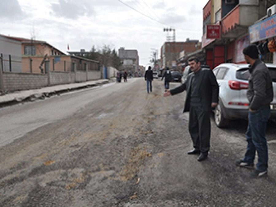 Batman Belediyesine 'tezek' tepkisi
