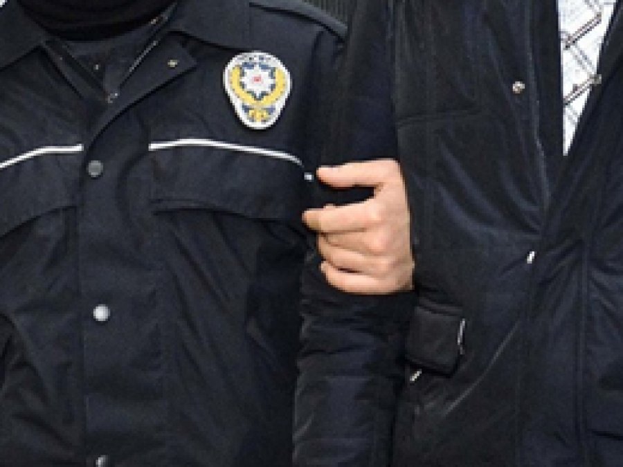 Uyuşturucu sattığı öne sürülen kişi tutuklandı