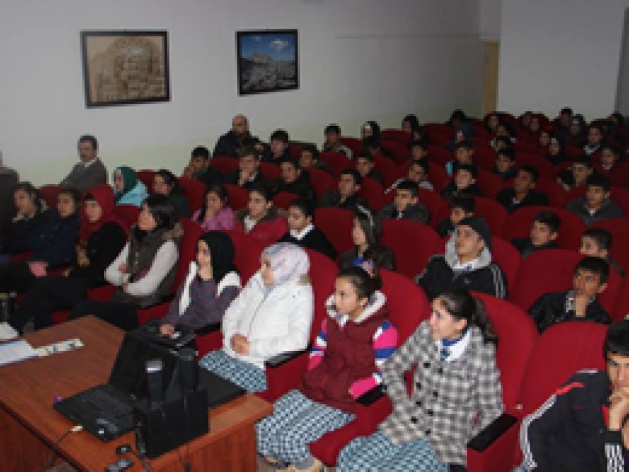 Mazıdağı'nda 'Öldürmeyiniz' Konferansı