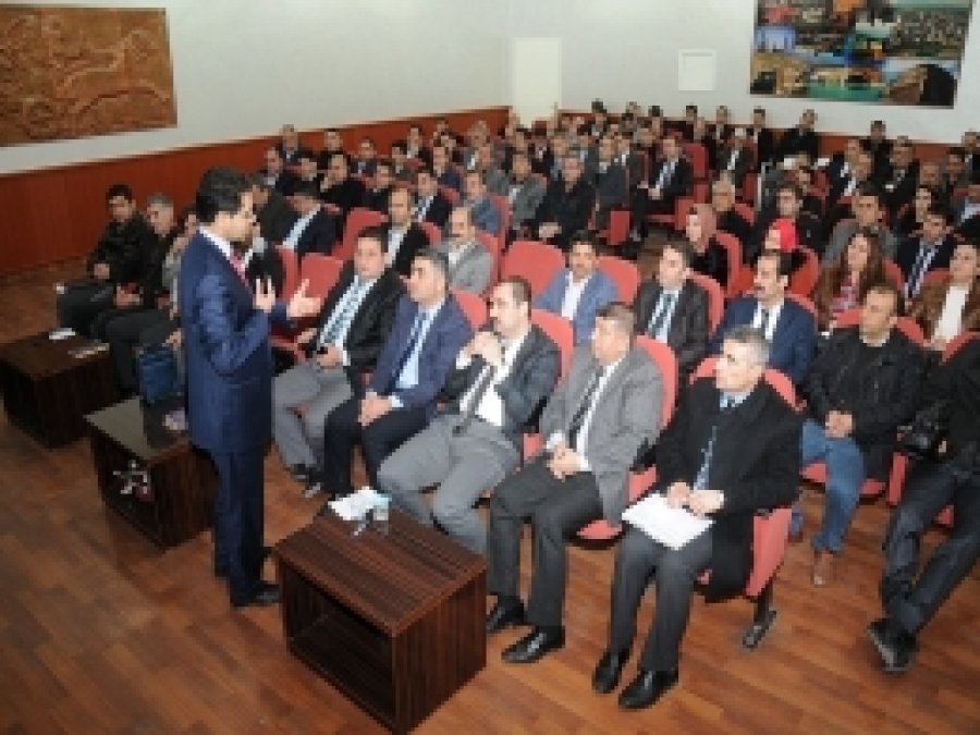 'Geleceği inşa etmek zorundayız'