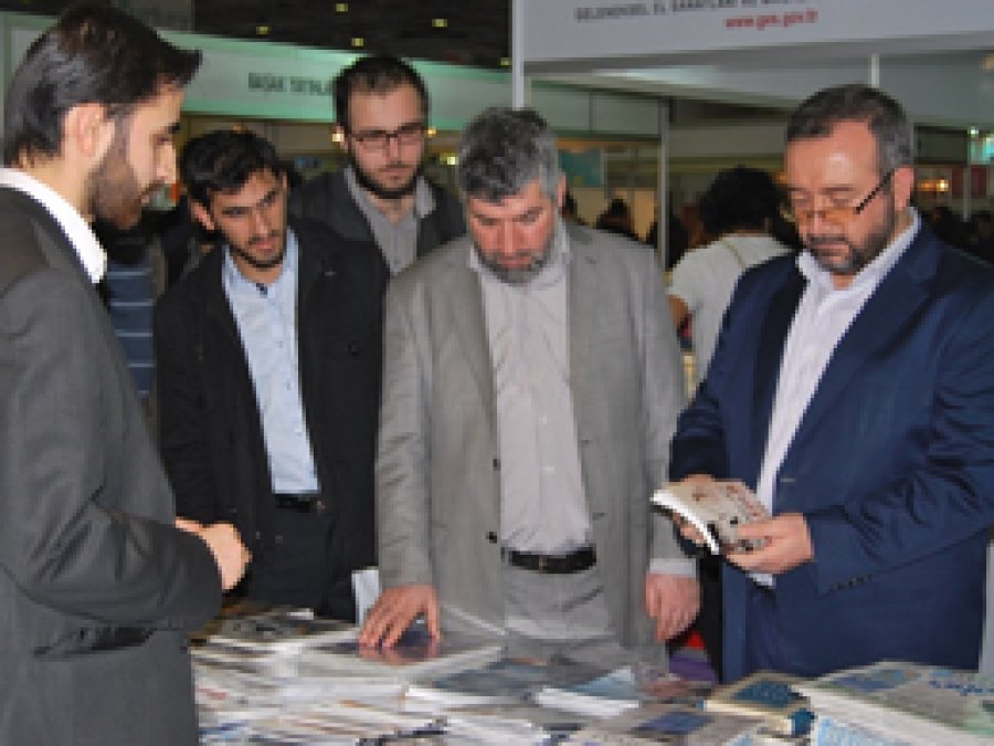 Doğrumedya CNR Kitap Fuarında