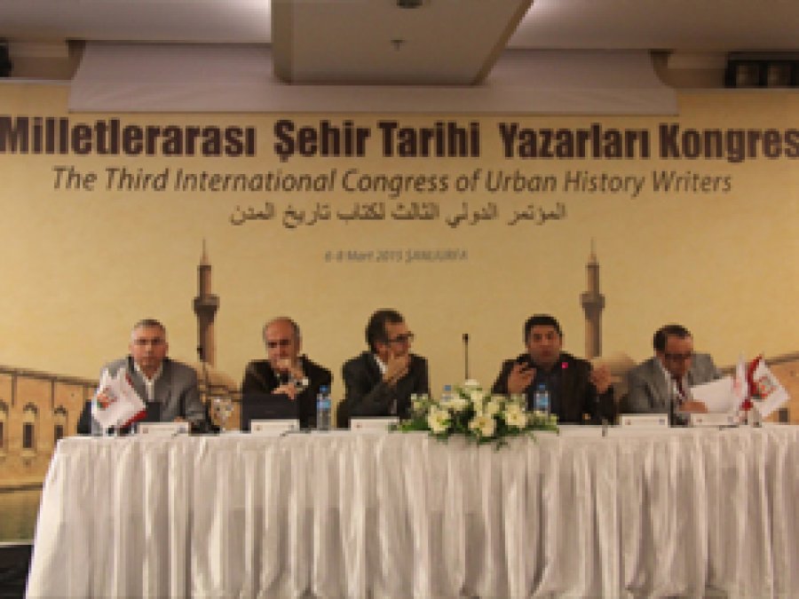 'Hz. Peygamber şehirden önce mescit kurdu'