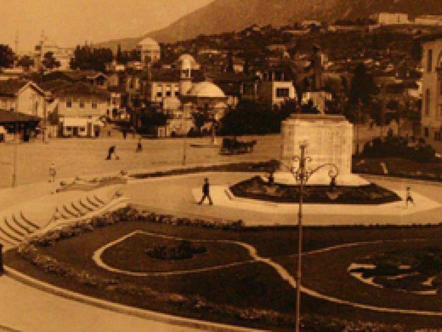 Cumhuriyet ile yıkılan Camii yeniden inşa edilecek