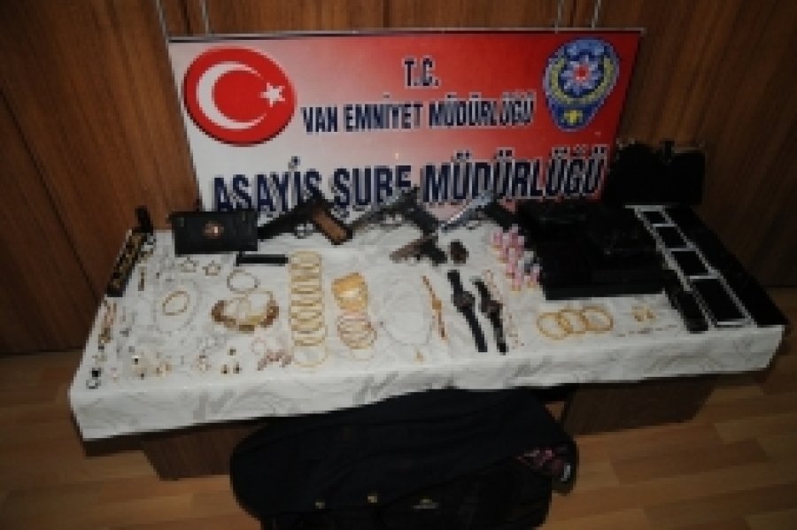 Çeşitli Hırsızlık Olaylarından 9 Kişi Tutuklandı