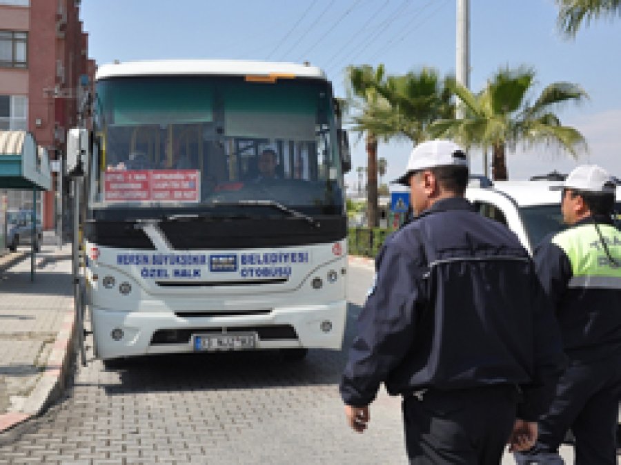 Toplu taşıma araçlarını polis denetleyecek