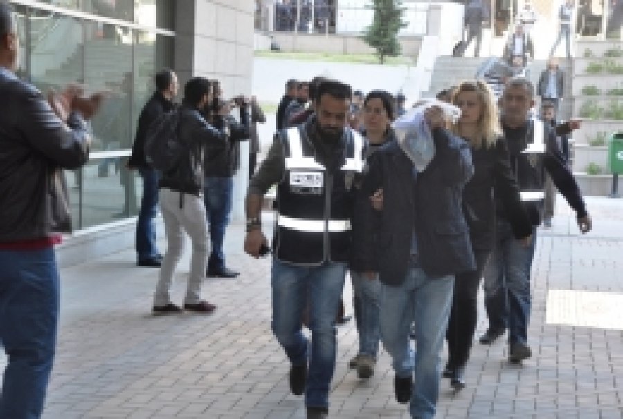 Mersin’de ihale operasyonunda 35 kişi adliyede