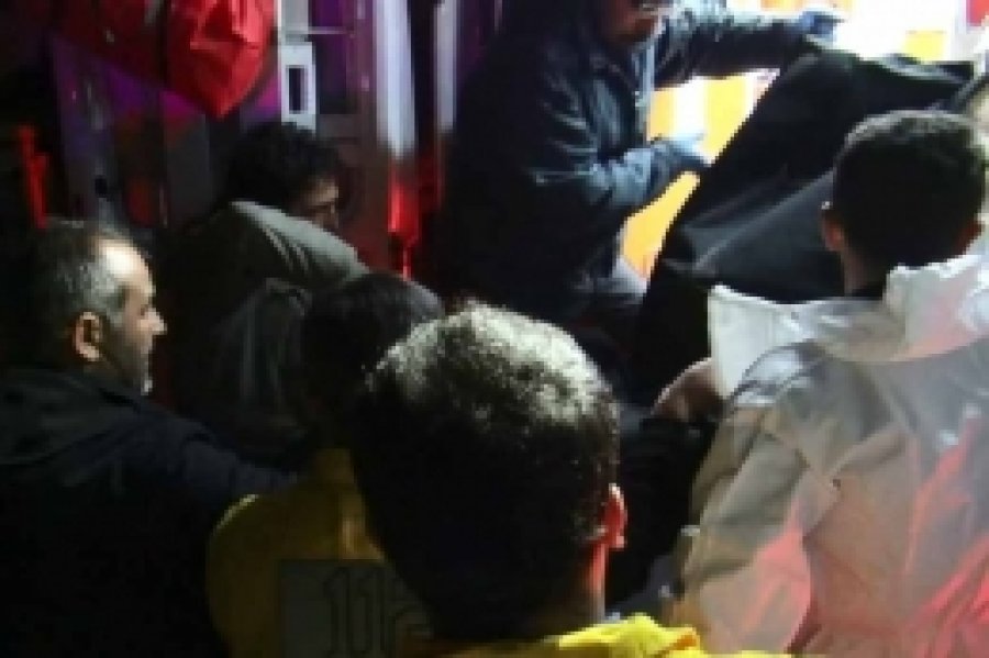 Ağrı’da battaniyeye sarılı erkek cesedi bulundu