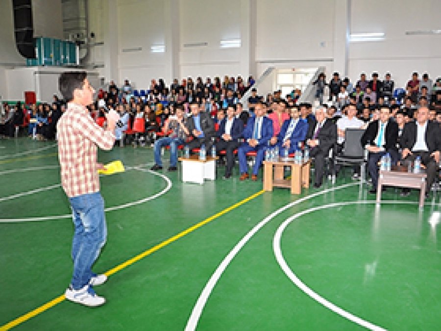 Öğrencilerden Kutlu Doğum programı