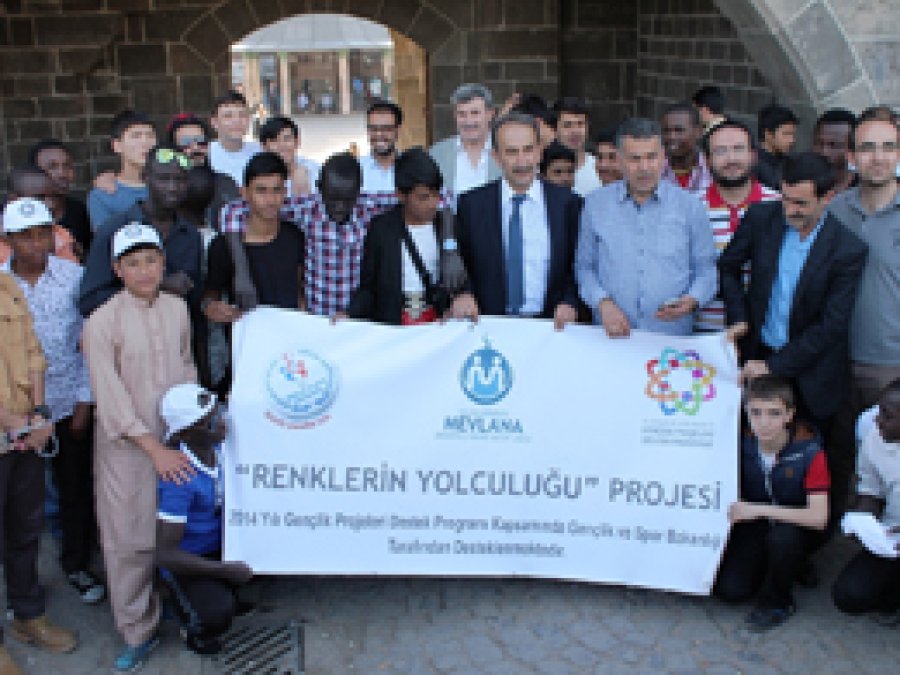 Uluslararası İHL öğrencileri Diyarbakır’ı gezdi