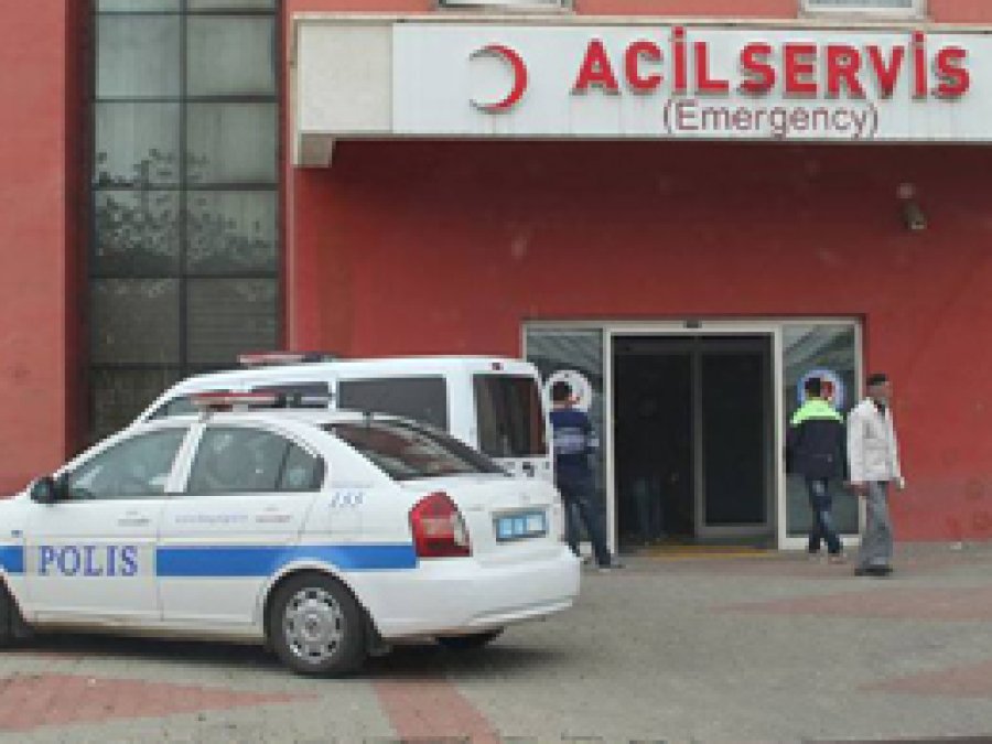 Bingöl'ün Genç ilçesinde bıçaklı kavga: 5 yaralı