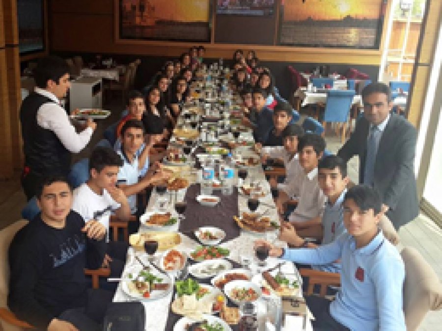 Öğretmenden örnek davranış