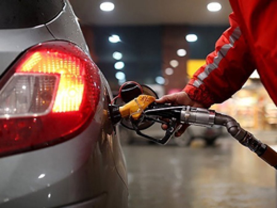 Benzine 6 kuruş indirim