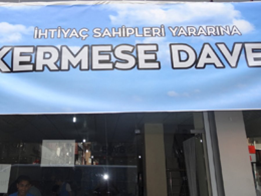 Hayrın Yolcuları Derneği kermes düzenledi