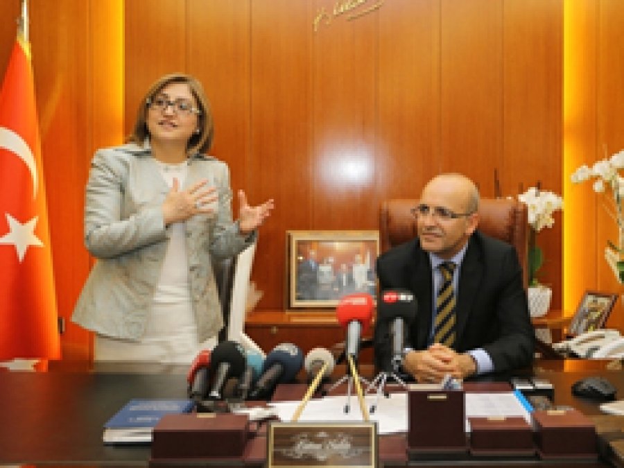 Sosyal güvencesi olmayanlara tüp bebek imkanı