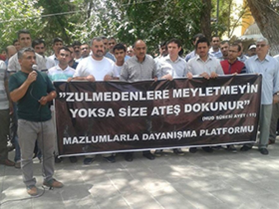 'Sivillere yapılan saldırılar terör saldırılarıdır'