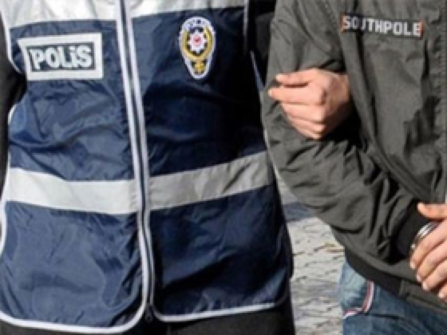 Suriye'ye geçmek isteyen 6 kişi yakalandı