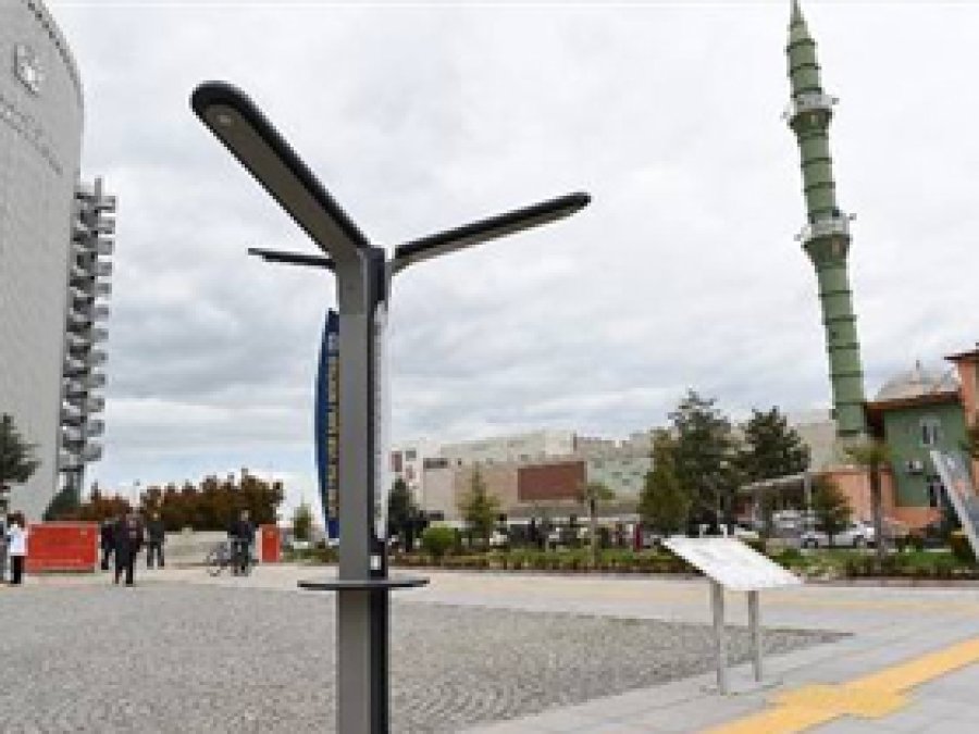 Telefonlar güneş enerjisiyle şarj ediliyor