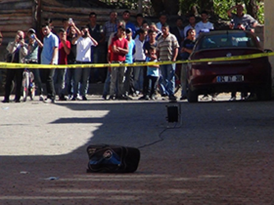 Ağrı'da bomba paniği