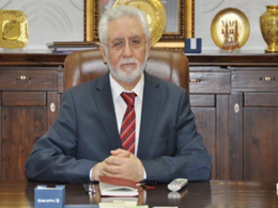 Artuklu Üniversitesi’nden Süryanilere güzelleme