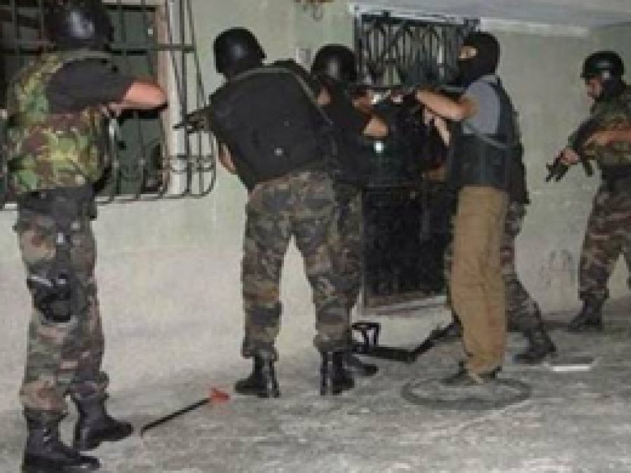 Nusaybin’de şafak baskınları: 6 gözaltı