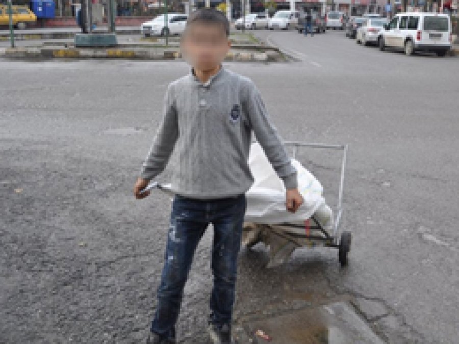 'Onlarca çocuk sokakta çalışmaktan kurtuldu'