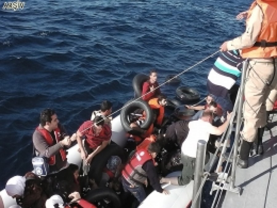 Muğla'da göçmenleri taşıyan tekne battı: 22 ölü