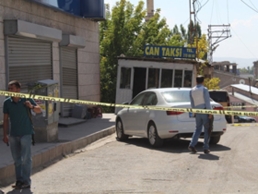 Ağrı'da silahlı kavga: 1 ölü