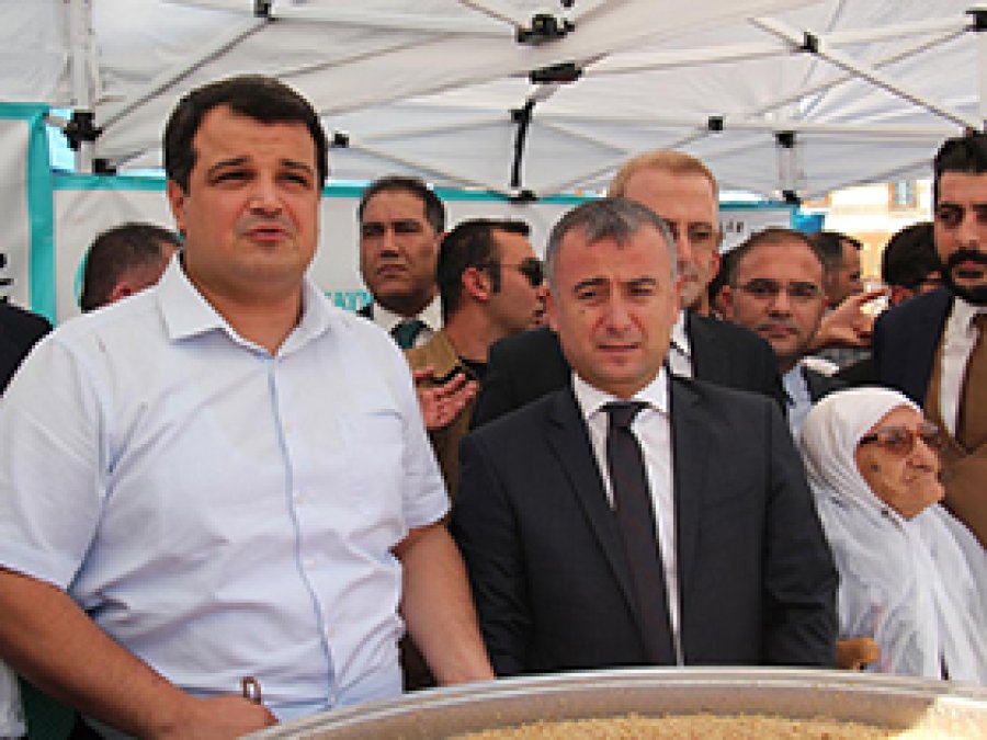 'Kerbela şehitlerimizi rahmetle anıyorum'