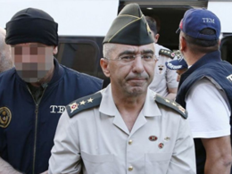 Tümgeneral Hakbilen: Hepinizi öldürtürüm