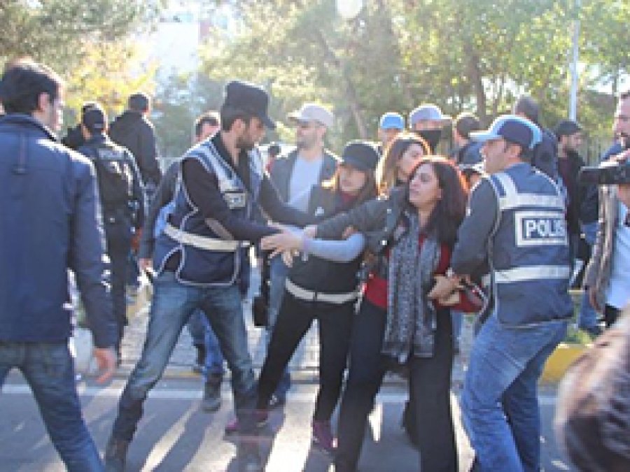 DBP Eş Başkanı Sebahat Tuncel tutuklandı