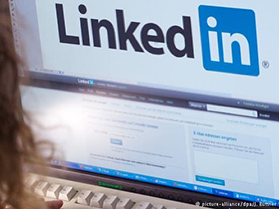Rusya'nın tavrı LinkedIn'e geri adım attırdı
