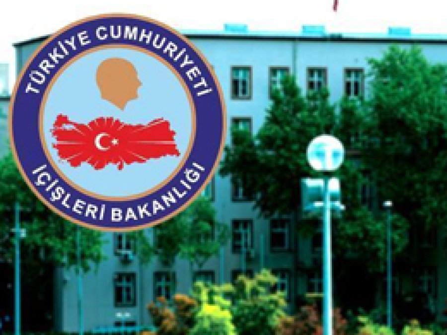 44 mülki idare amiri görevden uzaklaştırıldı