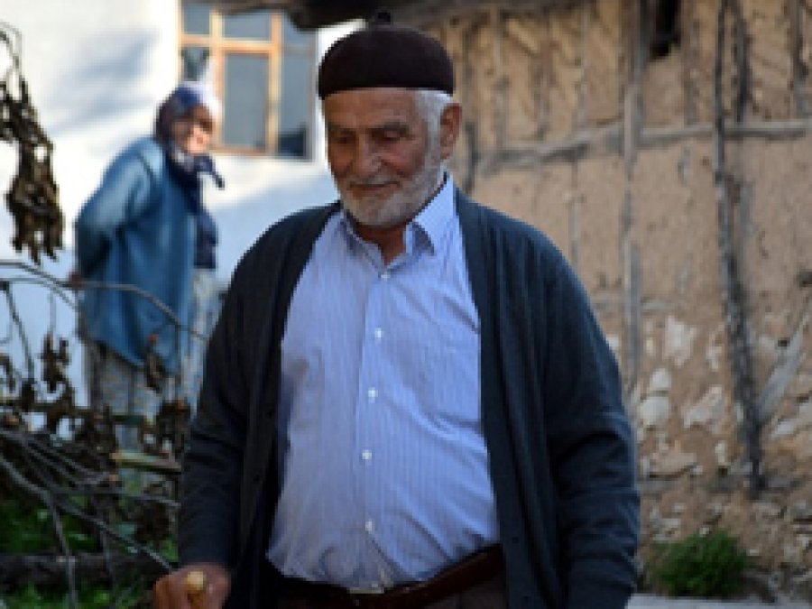Bilecikli muhtar 25 hükümet gördü