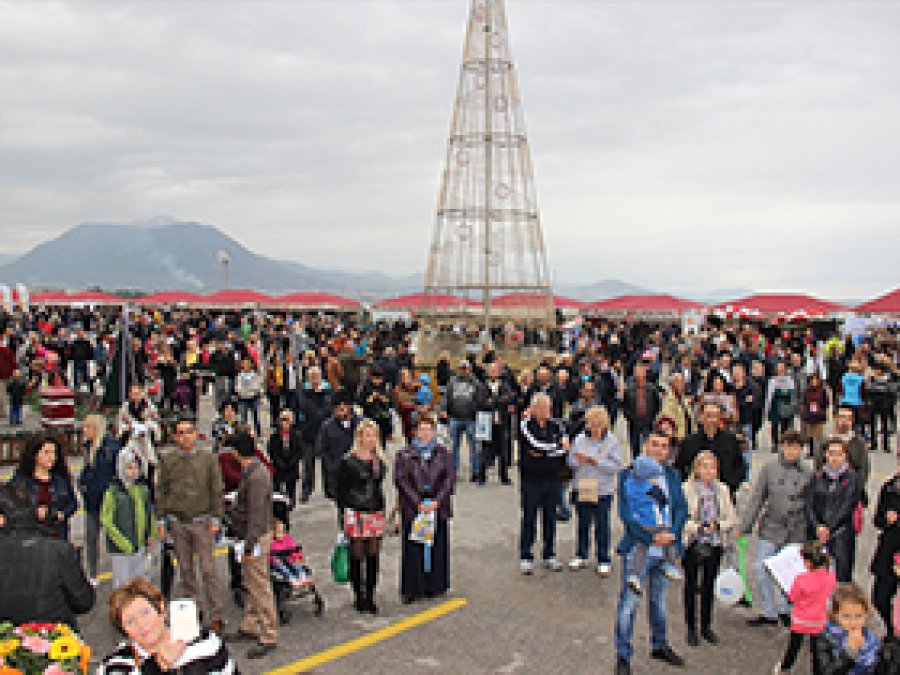 Alanya'da Noel Pazarı kuruldu