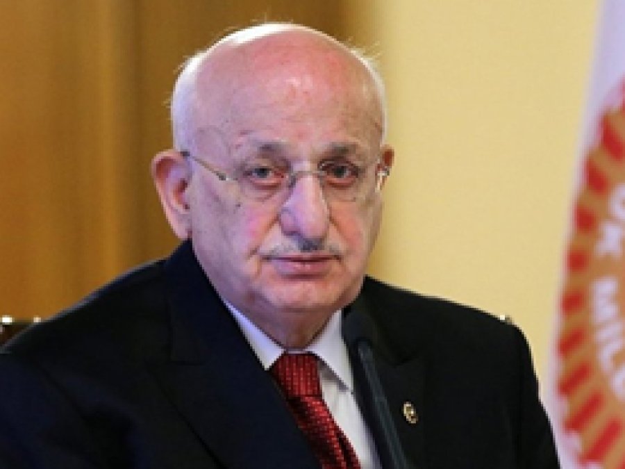 Kahraman'ın tedavisi yoğun bakımda sürüyor