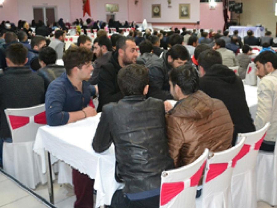 'Mustazafların kaderi birbirine çok benziyor'