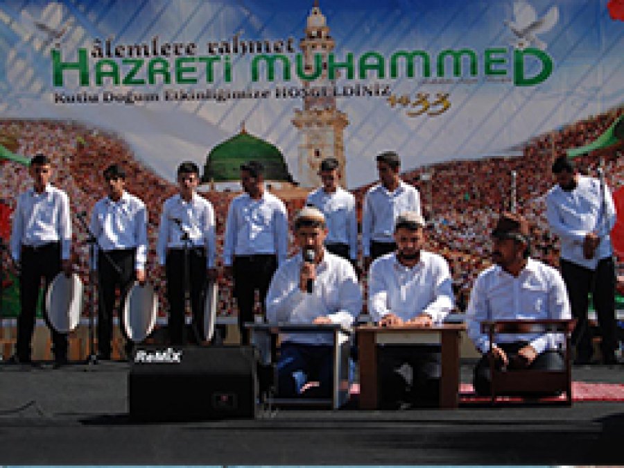Tarsus Peygambere biatını tazeledi