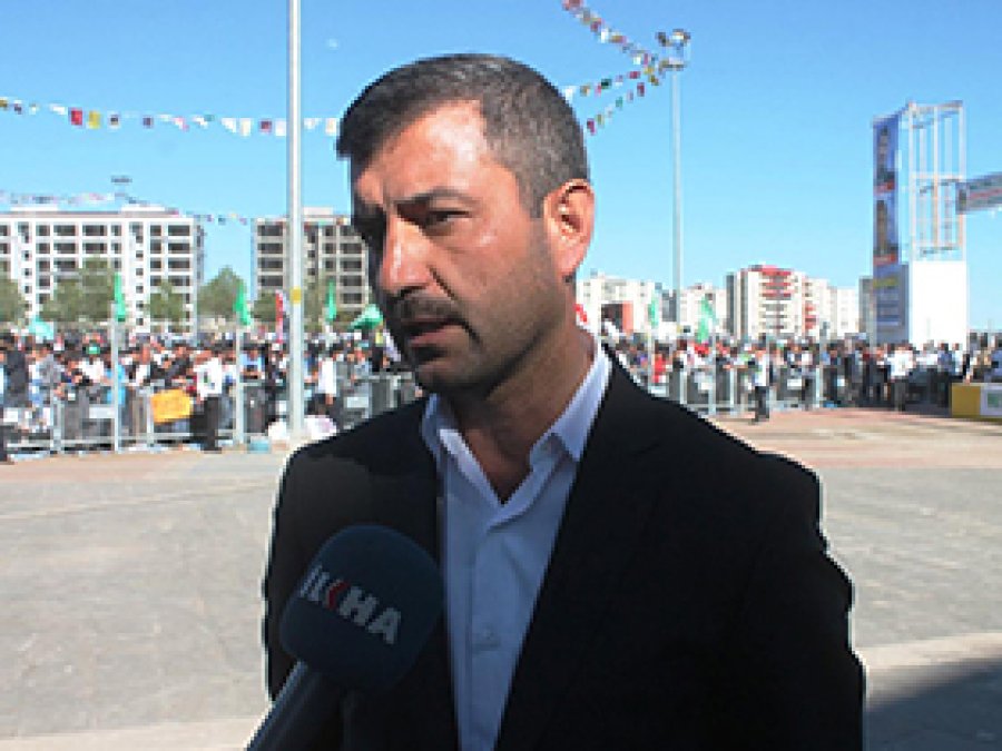 'Halkımızı tebrik ediyoruz'