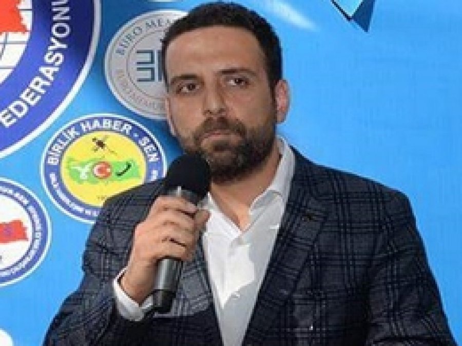 'Eğiten değil, öğüten bir müfredat yapısı var'
