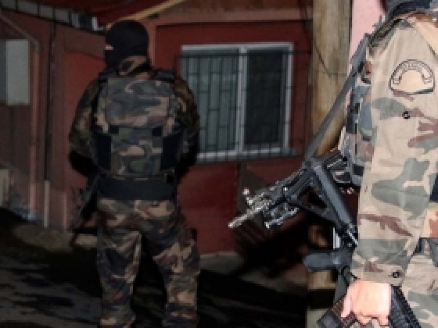 Ceylanpınar'da 2 canlı bomba yakalandı