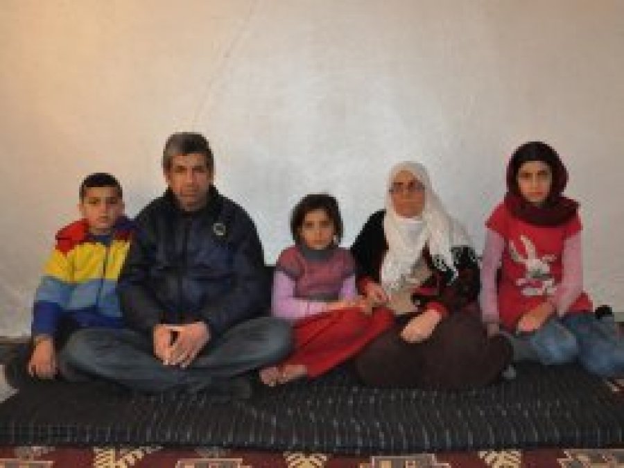 7 nüfuslu Suriyeli aile yardım bekliyor