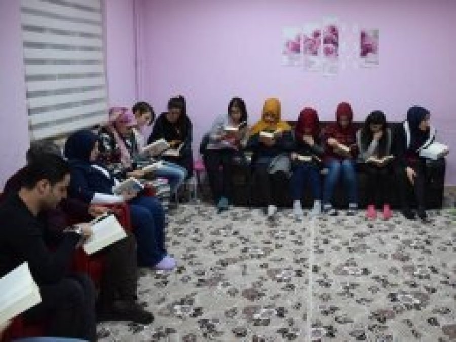 'Batman Her Yerde Okuyor' kampanyası