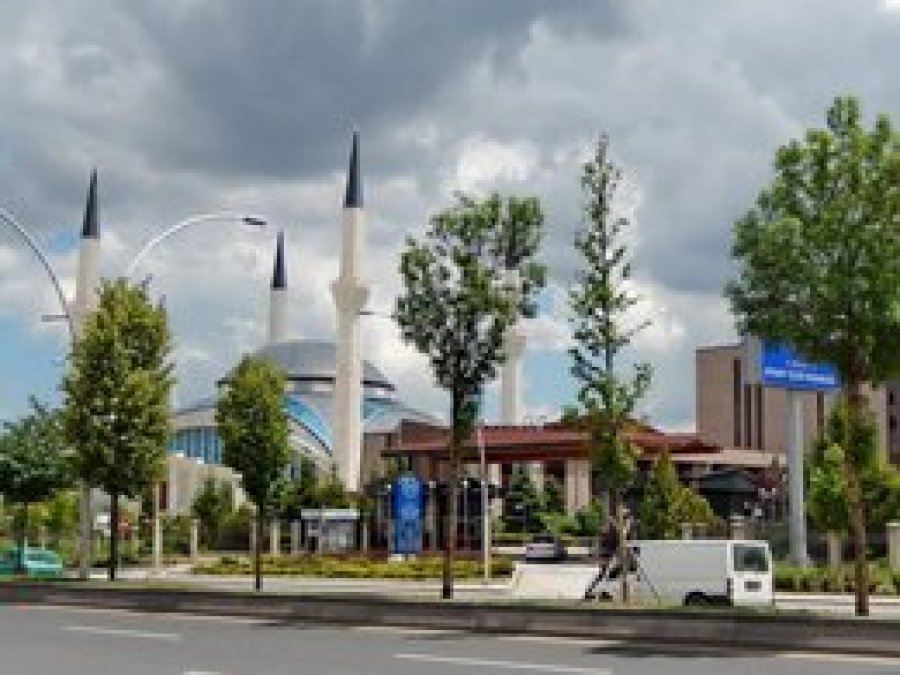 Diyanet 102 ülkede faaliyet yürütüyor