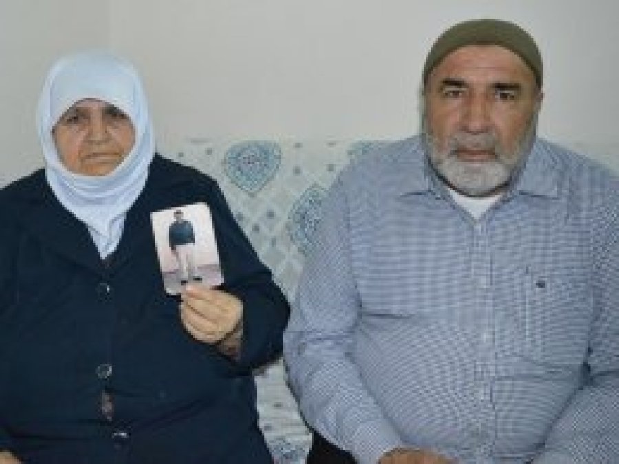 'Oğlumuz cezaevinde ölüme terk edildi'