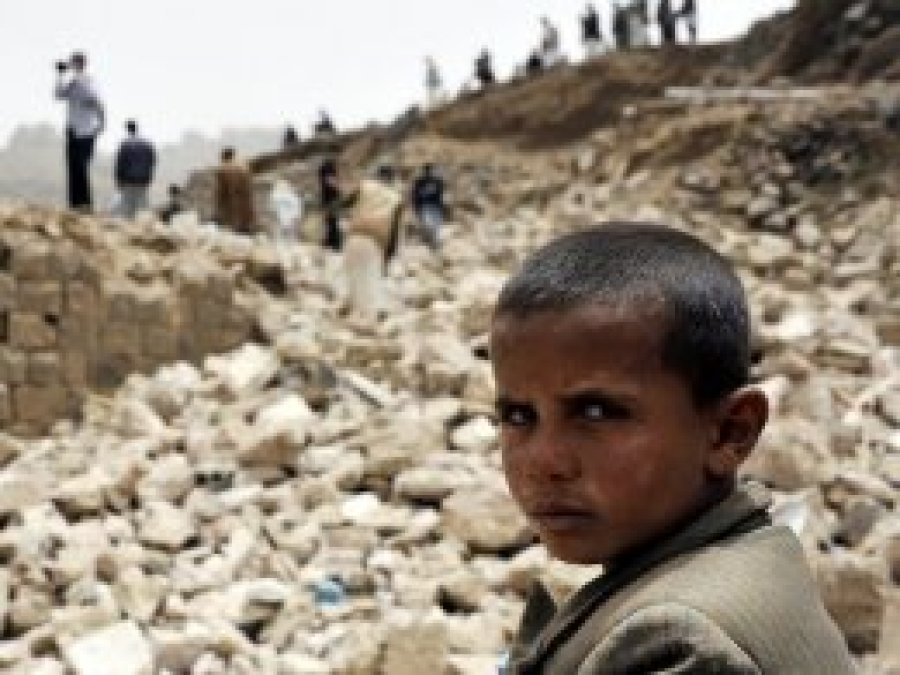 Türkiye'den Yemen'e gıda yardımı