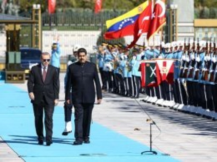 Maduro Cumhurbaşkanlığı Külliyesinde